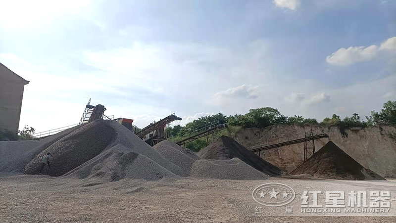 玄武巖制砂能替代河沙用于混凝土？制砂設(shè)備種類有幾種